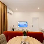Central Suites Apartment Bucharest