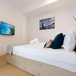 Central Suites Appartement Boekarest