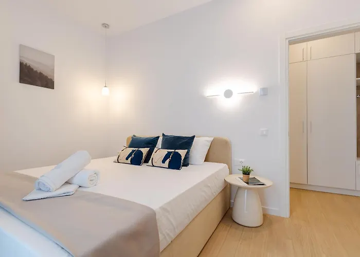 Central Suites Apartmán