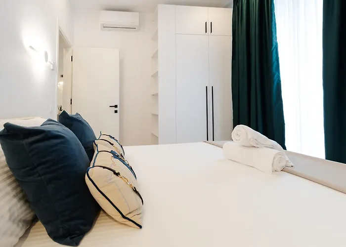 Central Suites