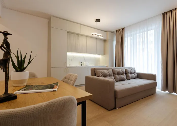 Central Suites Apartment