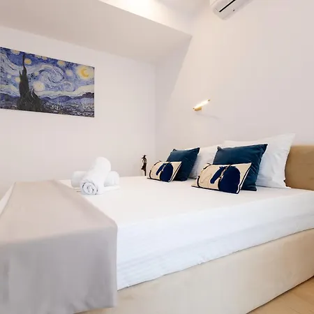Central Suites * 布加勒斯特
